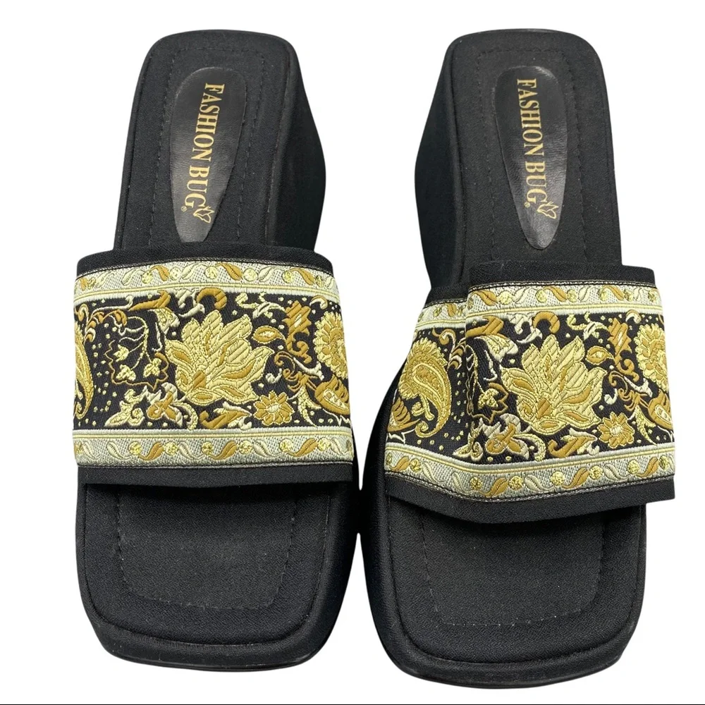 Vintage Fashion Bug Tapestry Black Square Toe Chunky Platform Slip On Sandals 9